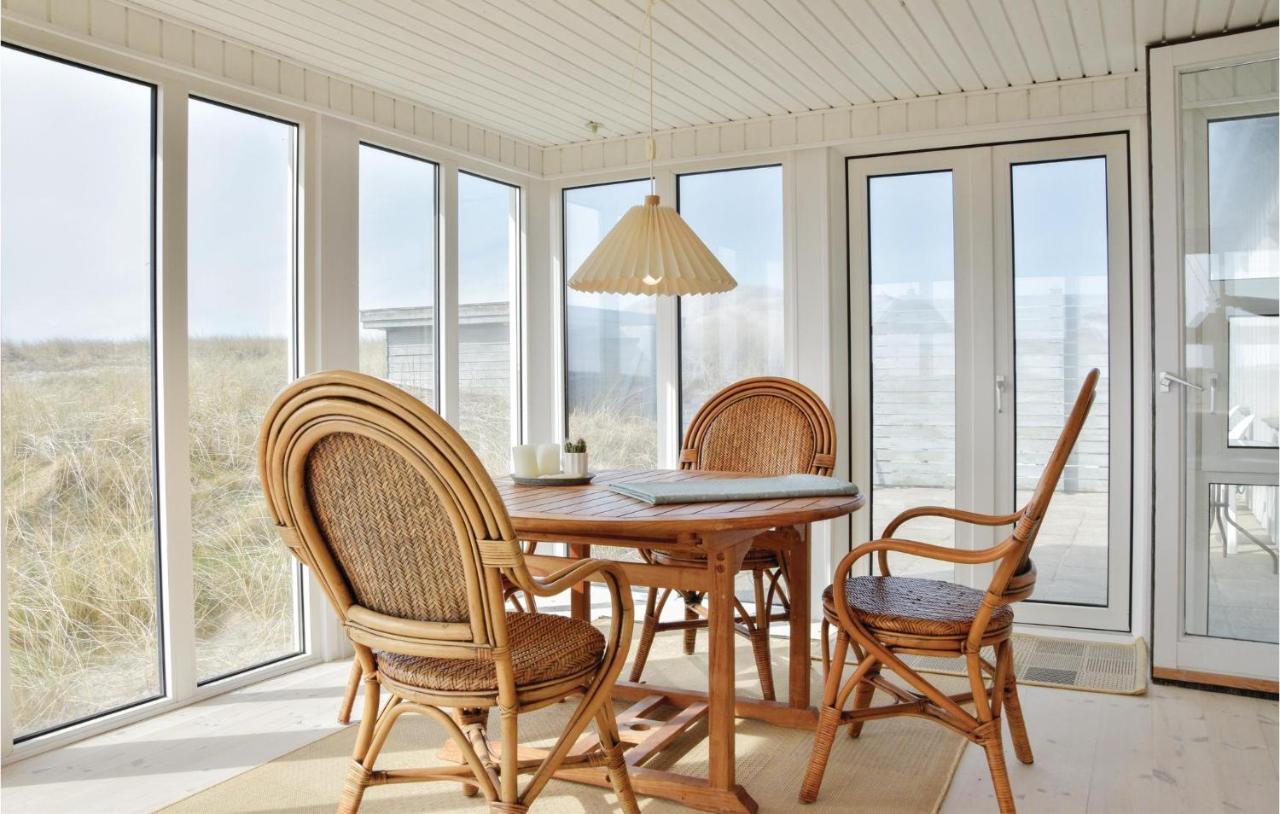2 Bedroom Amazing Home In Lemvig Norby  Bagian luar foto