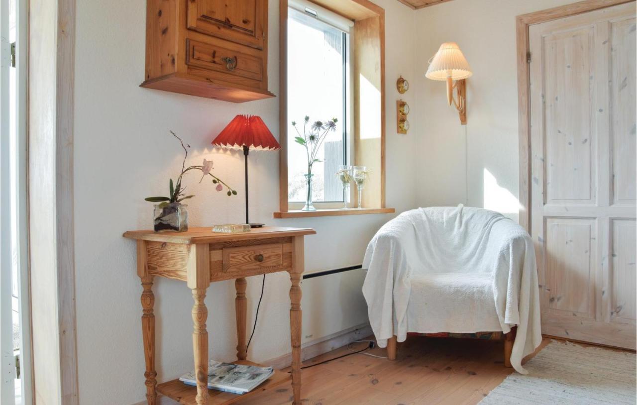 2 Bedroom Amazing Home In Lemvig Norby  Bagian luar foto