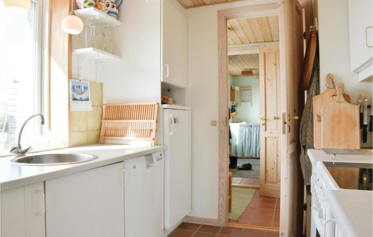 2 Bedroom Amazing Home In Lemvig Norby  Bagian luar foto